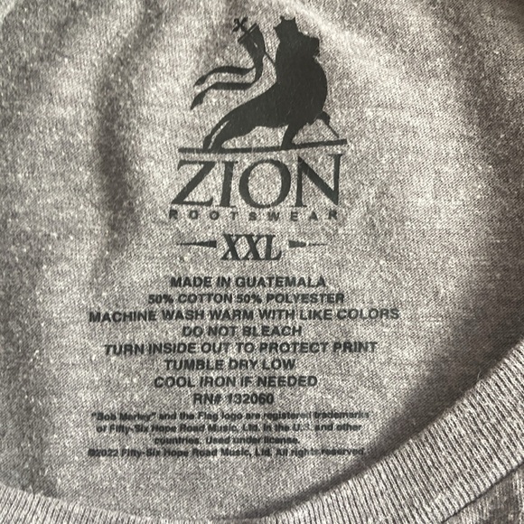 Pre Owned Zion Rootswear Bob Marley Face Unisex Gray XXL - Picture 3 of 7